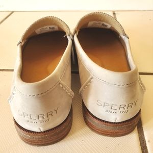 Sperry woman's shoes